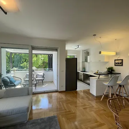 Apartment Masha Dreamhome Apart